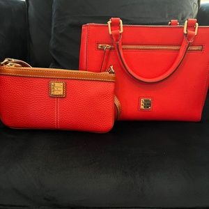 Dooney & Bourke medium satchel